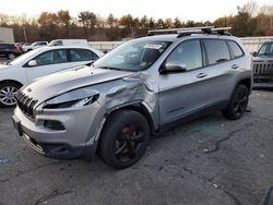 Jeep Cherokee Latitude Vehiculos salvage en venta: 2015 Jeep Cherokee Latitude