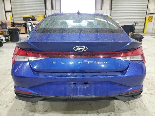 2022 Hyundai Elantra SEL