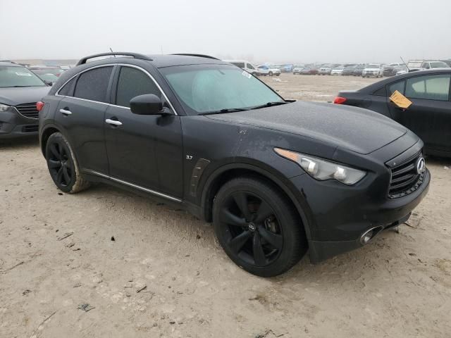 2016 Infiniti QX70