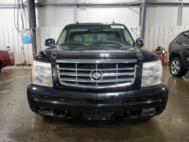 2005 Cadillac Escalade Luxury