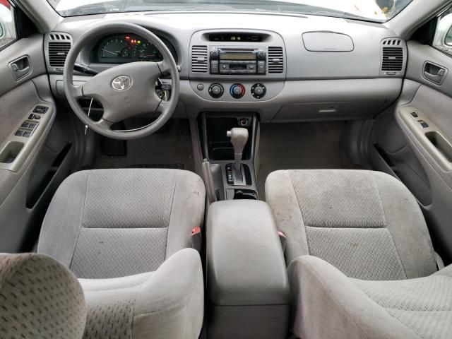 2004 Toyota Camry LE