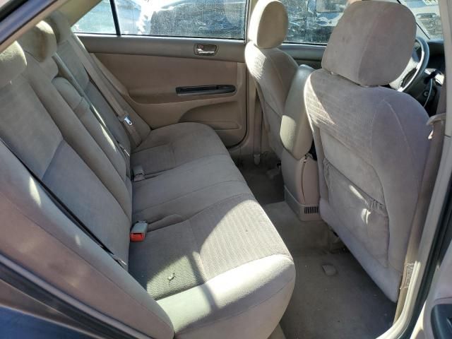 2005 Toyota Camry LE