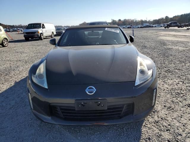 2014 Nissan 370Z Base