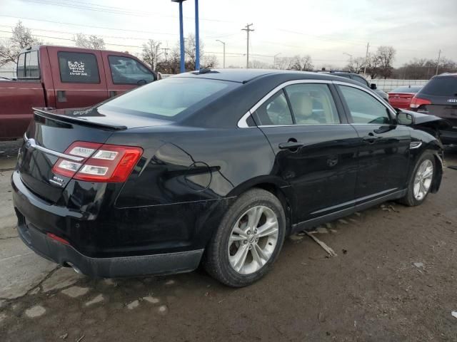 2018 Ford Taurus SEL