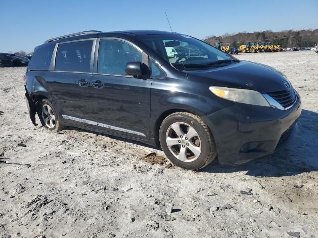 2012 Toyota Sienna LE