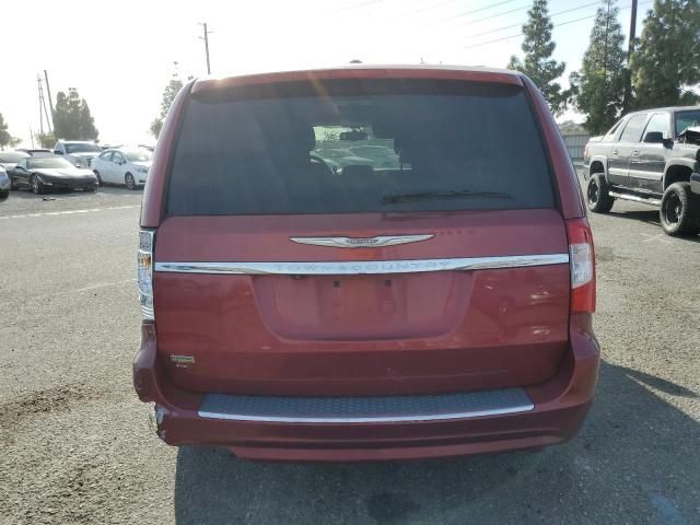 2015 Chrysler Town & Country Touring