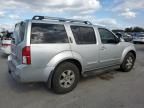 2005 Nissan Pathfinder LE