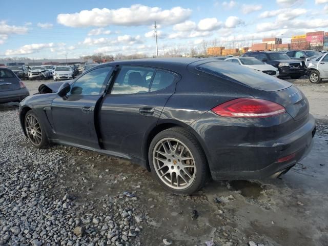 2016 Porsche Panamera S