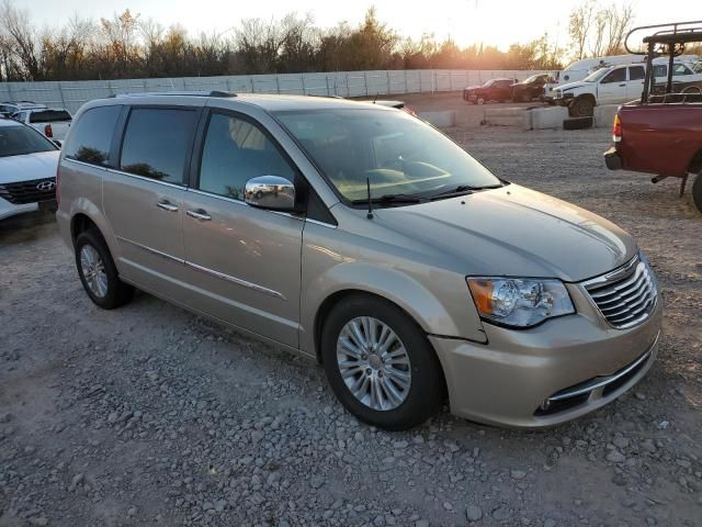 2014 Chrysler Town & Country Limited