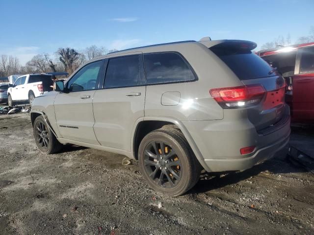 2020 Jeep Grand Cherokee Laredo