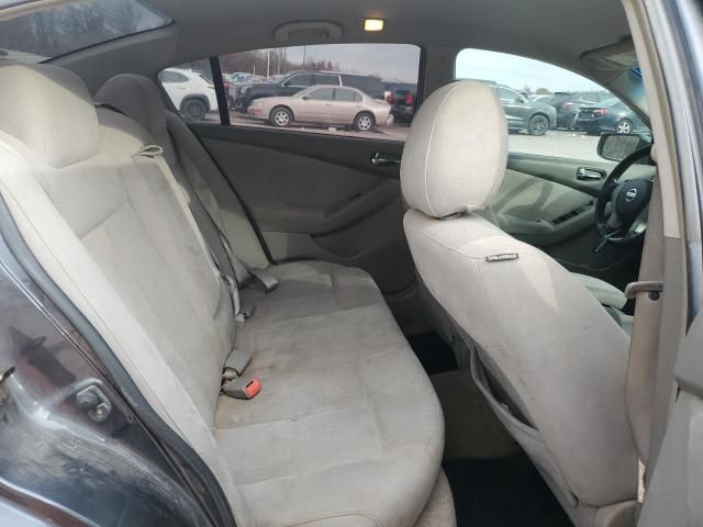 2010 Nissan Altima Base