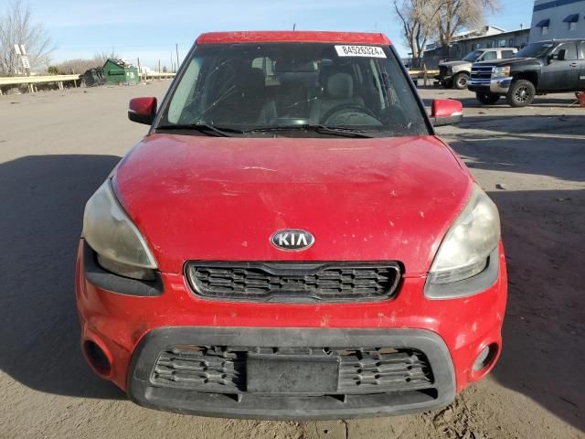 2013 KIA Soul +