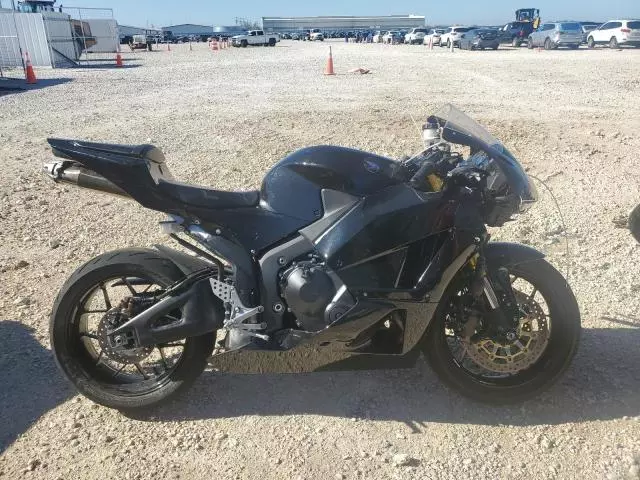 2024 Honda CBR600 RA