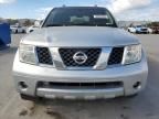 2005 Nissan Pathfinder LE