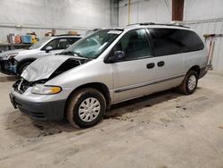 Salvage cars for sale at Milwaukee, WI auction: 2000 Chrysler Grand Voyager