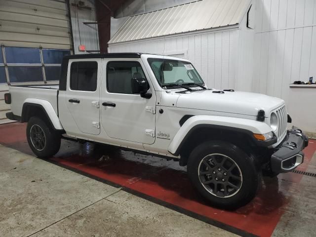 2023 Jeep Gladiator Overland