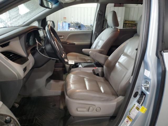 2015 Toyota Sienna XLE