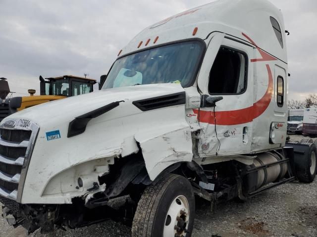 2023 Freightliner Cascadia 126