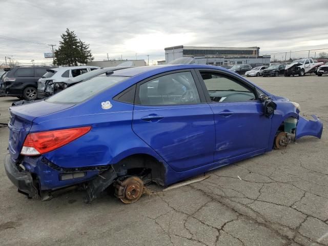 2013 Hyundai Accent GLS