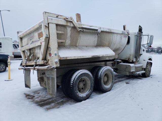 2019 Peterbilt 348