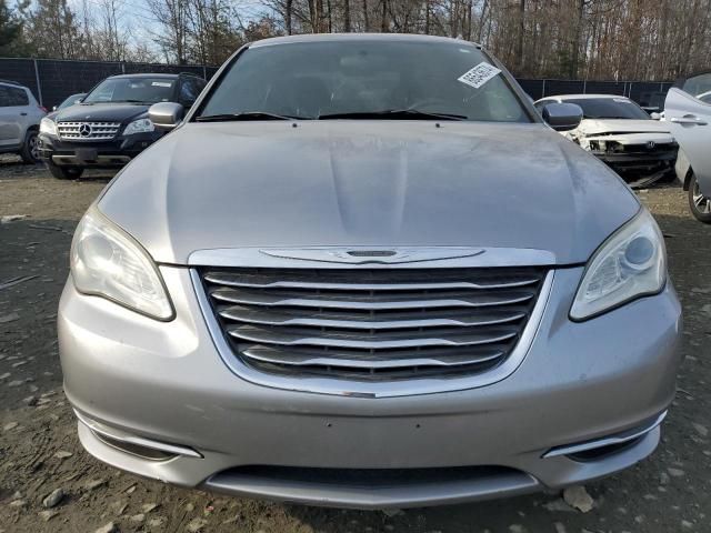 2013 Chrysler 200 Touring