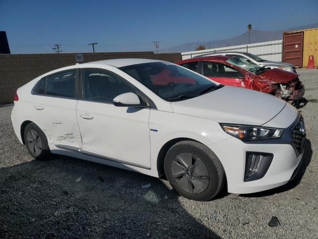 2020 Hyundai Ioniq SE