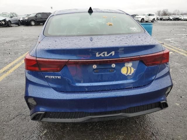 2024 KIA Forte LX