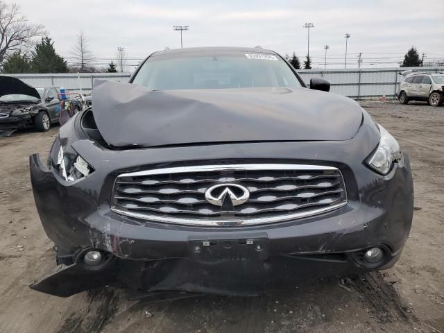 2011 Infiniti FX35