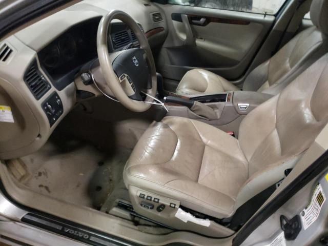 2005 Volvo V70