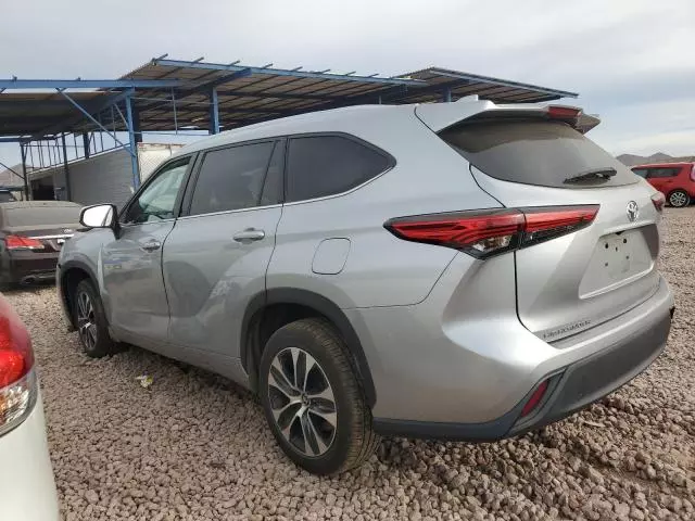 2021 Toyota Highlander XLE