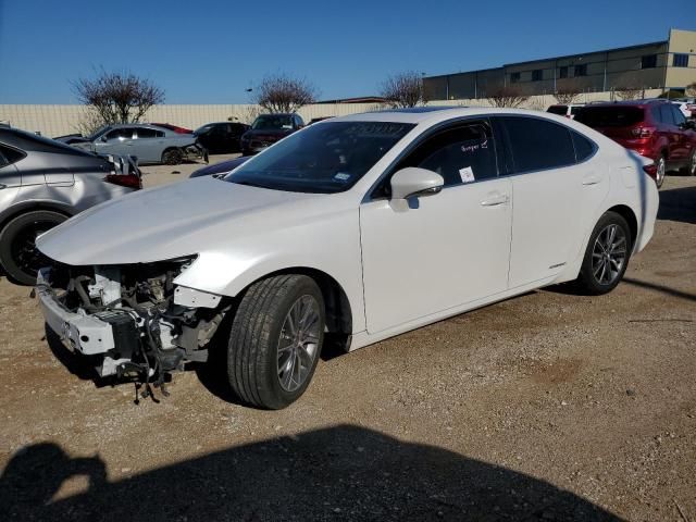 2017 Lexus ES 300H