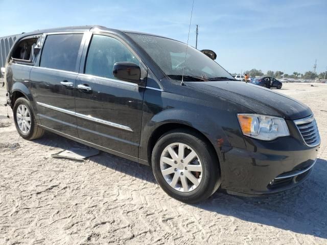 2016 Chrysler Town & Country Touring