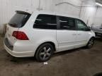 2009 Volkswagen Routan SE