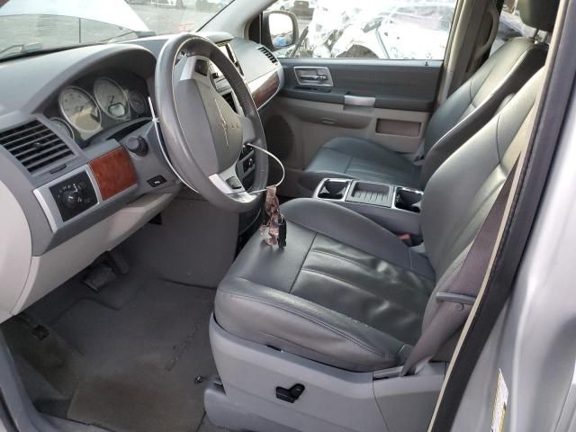 2008 Chrysler Town & Country Touring