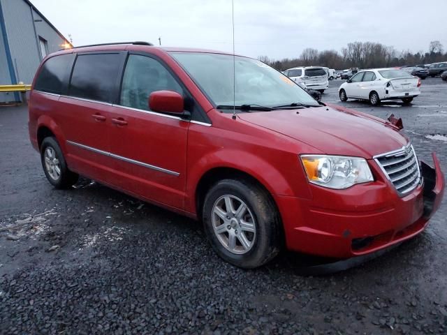 2010 Chrysler Town & Country Touring