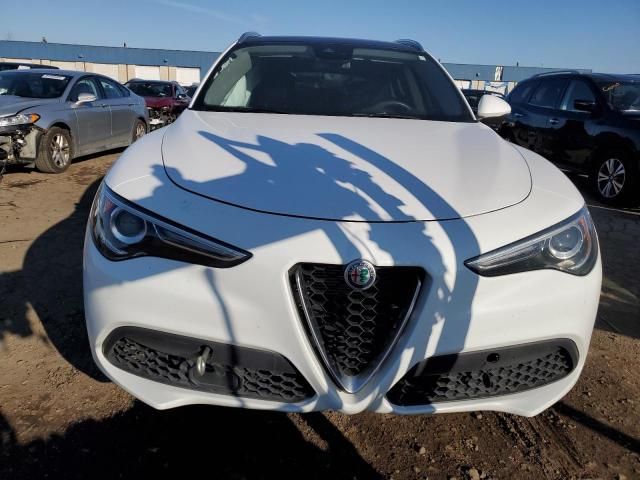 2020 Alfa Romeo Stelvio