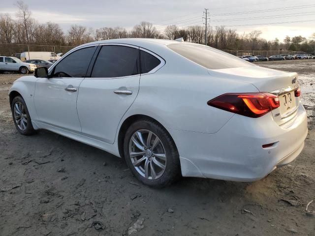 2015 Infiniti Q70 3.7