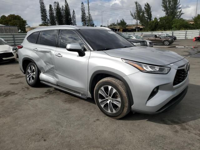 2020 Toyota Highlander XLE