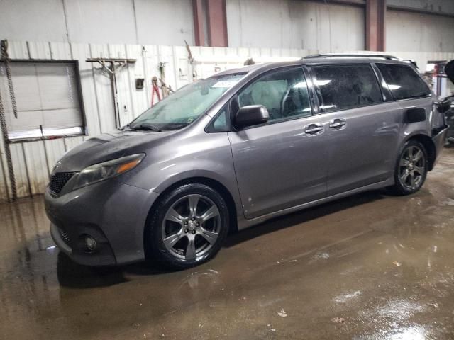 2017 Toyota Sienna SE