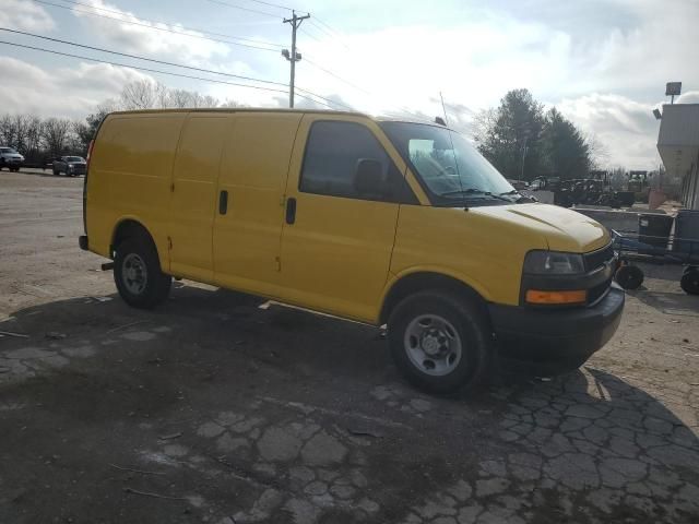 2020 Chevrolet Express G2500