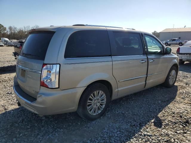 2014 Chrysler Town & Country Limited