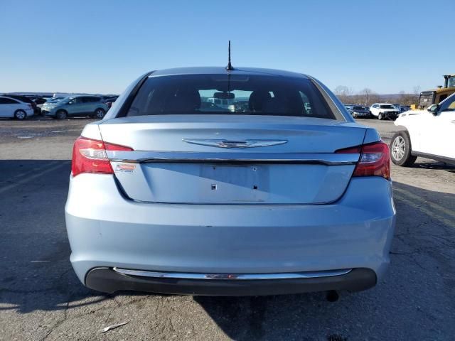 2012 Chrysler 200 Touring