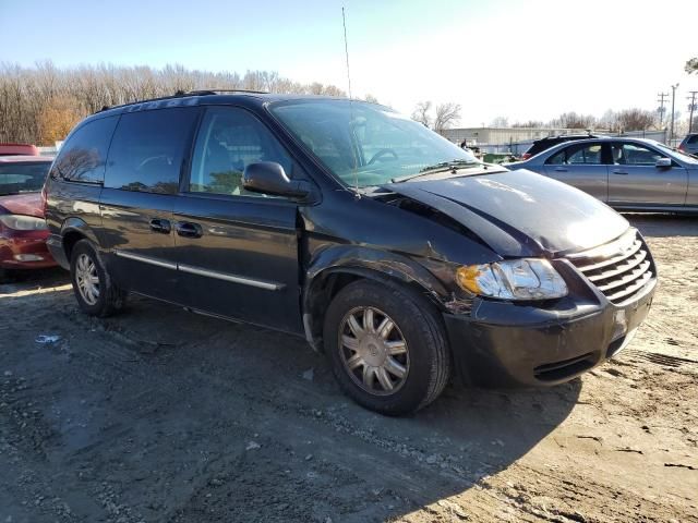 2007 Chrysler Town & Country Touring