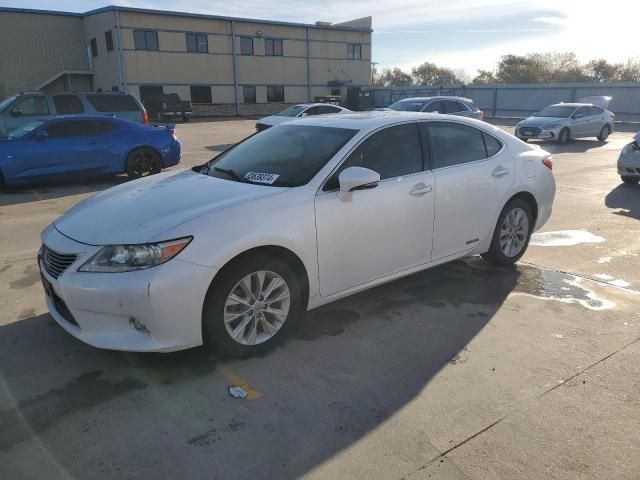 2015 Lexus ES 300H