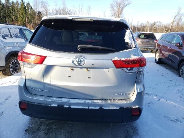 2018 Toyota Highlander SE