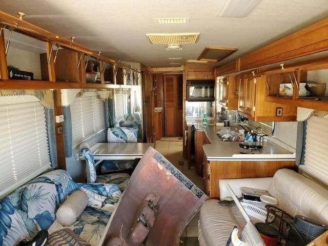 2000 Fleetwood 2000 Spartan Motors Motorhome 4VZ