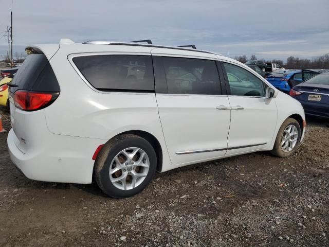 2017 Chrysler Pacifica Touring L Plus