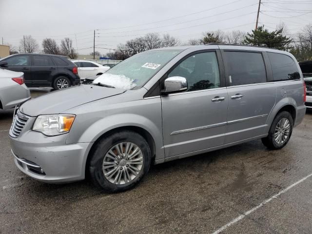 2016 Chrysler Town & Country Touring L