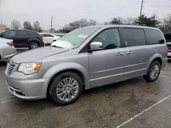 Chrysler Town & Country Touring l Vehiculos salvage en venta: 2016 Chrysler Town & Country Touring L