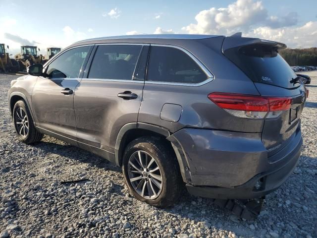 2019 Toyota Highlander SE